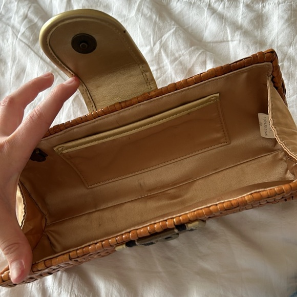 Brown Wicker Victoria’s Secret wallet - Picture 6 of 9